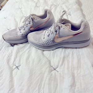 Nike zoom running shoes